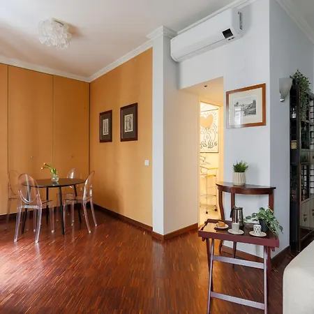 Lägenhet The Best Rent - Spacious One-bedroom Near The Columns Of San Lorenzo Milano